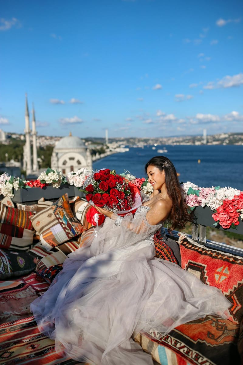 Özel Kırmızı Gül Buketi - 1