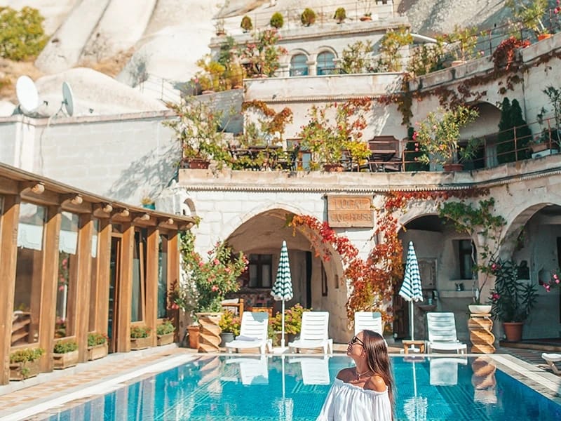 Mağara Otel Teras Çekimleri